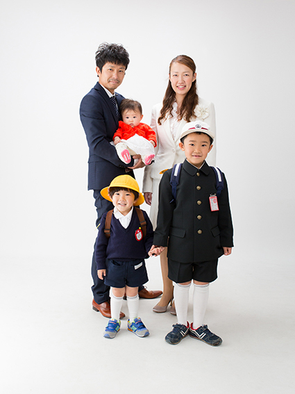 家族での入学写真