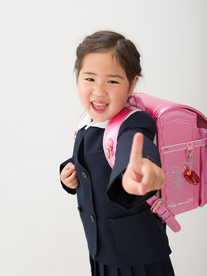 小学校の入学写真女の子