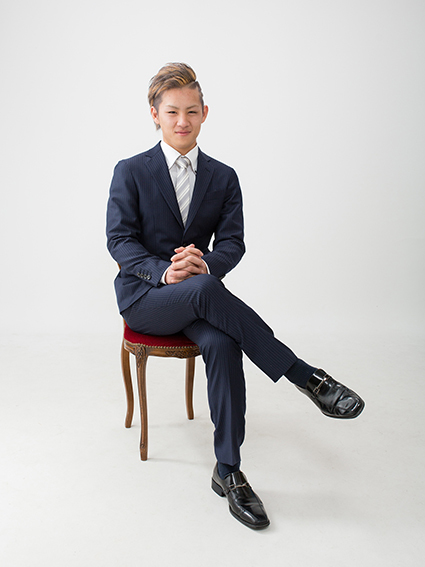 男の成人式，スーツ